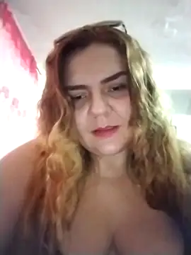 Snapshot of coral_marley chatting on 6, 11, 2025 coral marley online show from 6, 11, 2025