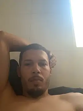 Snapshot of MCLZK chatting on 10, 4, 2026 MCLZK online show from 10, 4, 2026