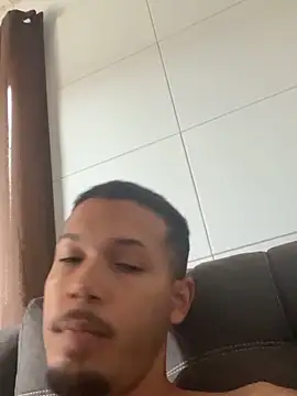 Snapshot of MCLZK chatting on 20, 4, 2026 MCLZK online show from 20, 4, 2026