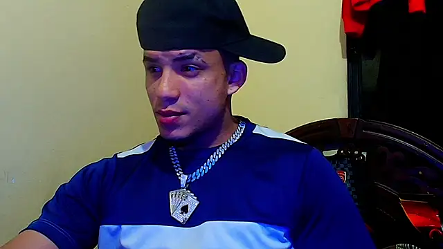 Snapshot of danni_scoot chatting on 10, 2, 2026 danni scoot online show from 10, 2, 2026