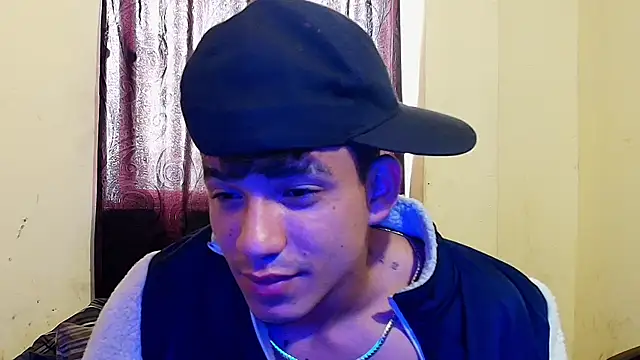 Snapshot of danni_scoot chatting on 3, 6, 2026 danni scoot online show from 3, 6, 2026
