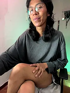 MadamLeRouge online show from 6, 11, 2025