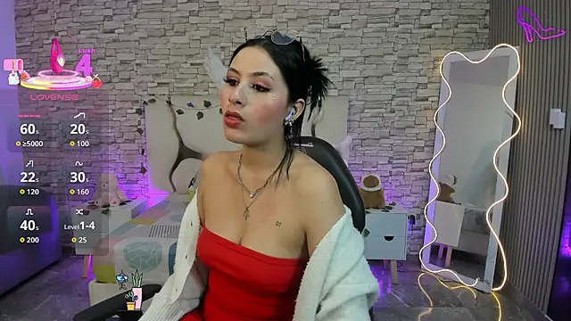Snapshot of casse_tay chatting on 7, 4, 2026 casse tay online show from 7, 4, 2026