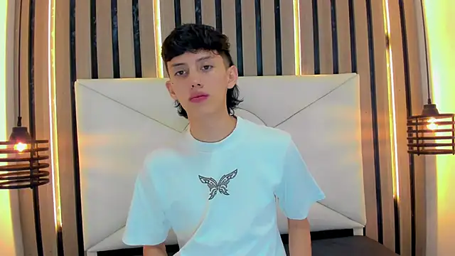 Snapshot of thaigo_twink38 chatting on 7, 4, 2026 thaigo twink38 online show from 7, 4, 2026