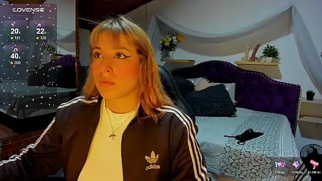 sophialyh 1 online show from 20, 10, 2025