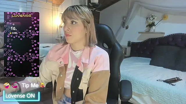 sophialyh 1 online show from 25, 2, 2026