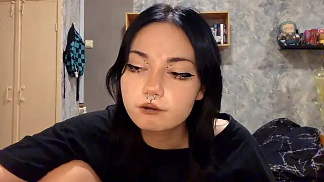 Beeping Creature online show from 16, 11, 2025