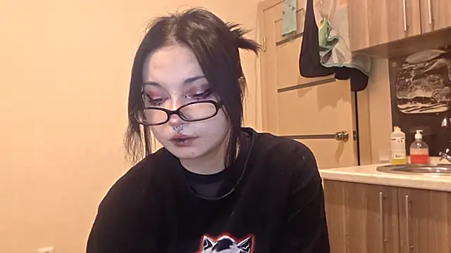 Beeping Creature online show from 12, 2, 2026