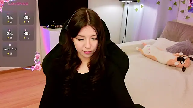 Snapshot of Azaliya_Haze chatting on 18, 4, 2026 Azaliya Haze online show from 18, 4, 2026