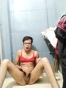 sexybobby13 online show from 24, 11, 2025