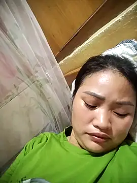 Snapshot of Liu30 chatting on 5, 10, 2025 Liu30 online show from 5, 10, 2025