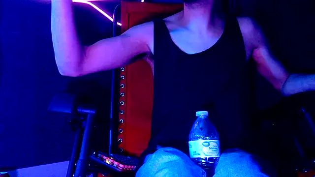 Snapshot of highinhtxx chatting on 8, 1, 2026 highinhtxx online show from 8, 1, 2026