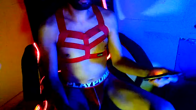 Snapshot of highinhtxx chatting on 12, 2, 2026 highinhtxx online show from 12, 2, 2026