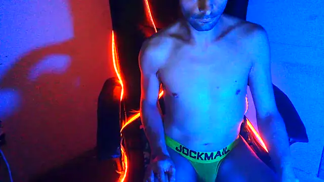 Snapshot of highinhtxx chatting on 15, 2, 2026 highinhtxx online show from 15, 2, 2026