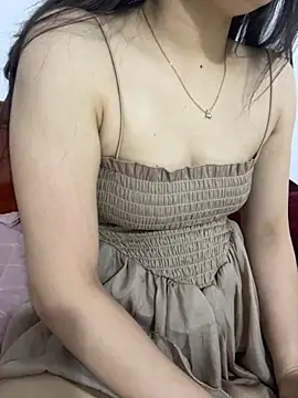 Snapshot of lee_ly chatting on 16, 10, 2025 lee ly online show from 16, 10, 2025