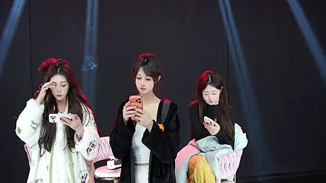 Comebaby-007 online show from 11, 2, 2026