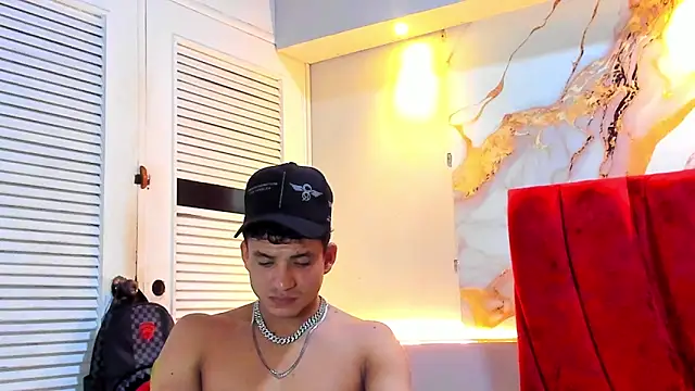 Snapshot of daniscot chatting on 17, 11, 2025 daniscot online show from 17, 11, 2025