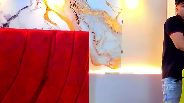 Snapshot of daniscot chatting on 19, 11, 2025 daniscot online show from 19, 11, 2025