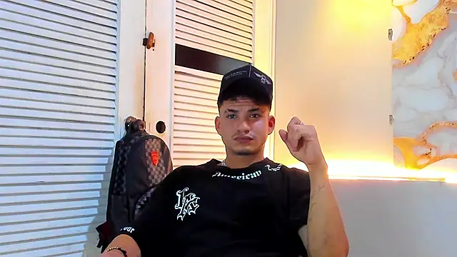 Snapshot of daniscot chatting on 21, 11, 2025 daniscot online show from 21, 11, 2025