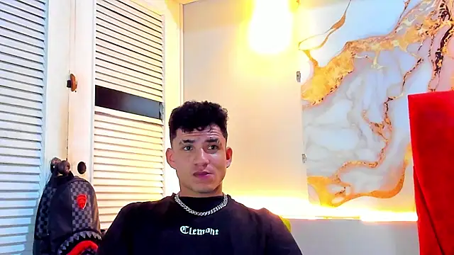 Snapshot of daniscot chatting on 24, 11, 2025 daniscot online show from 24, 11, 2025