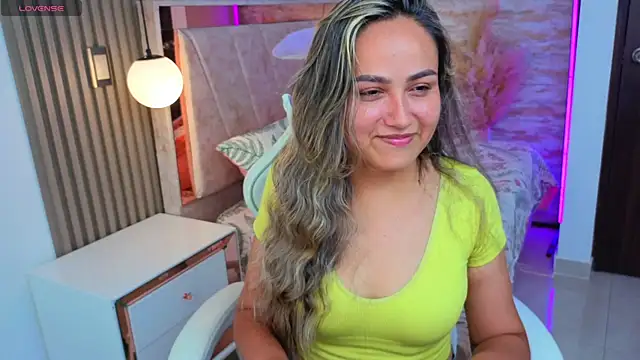 lila cute1 online show from 6, 11, 2025