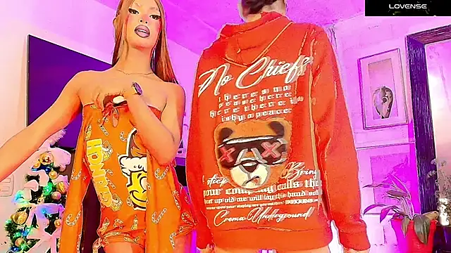 GIRLS OFFICIALL   online show from 28, 11, 2025