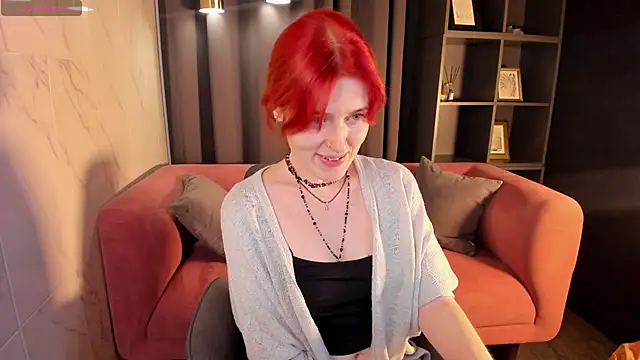 Snapshot of Freirenee chatting on 10, 10, 2025 Freirenee online show from 10, 10, 2025