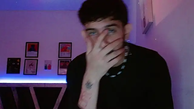 Snapshot of Sebasxxl12 chatting on 24, 11, 2025 Sebasxxl12 online show from 24, 11, 2025