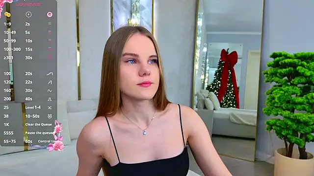 Lili Lohan online show from 26, 11, 2025