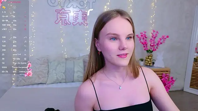 Snapshot of Lili_Lohan chatting on 10, 4, 2026 Lili Lohan online show from 10, 4, 2026