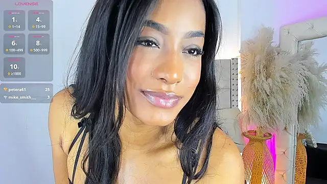 mia juicy  online show from 28, 9, 2025