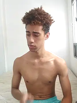 Snapshot of The_boy_good chatting on 17, 10, 2025 The boy good online show from 17, 10, 2025