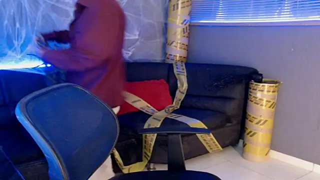 Snapshot of Kuregari_xs chatting on 30, 10, 2025 Kuregari xs online show from 30, 10, 2025