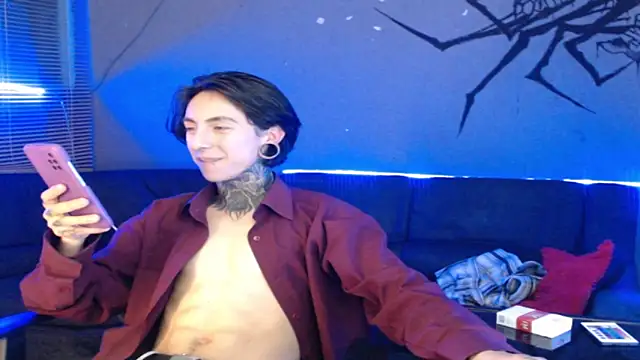 Snapshot of Kuregari_xs chatting on 7, 11, 2025 Kuregari xs online show from 7, 11, 2025