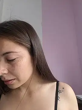 EmmaValencia  online show from 23, 3, 2026