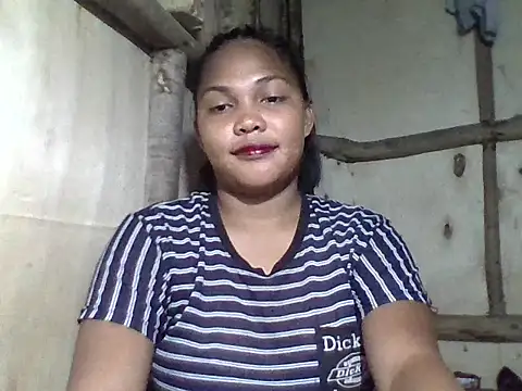 Snapshot of sweetlexypinay19 chatting on 3, 6, 2026 sweetlexypinay19 online show from 3, 6, 2026