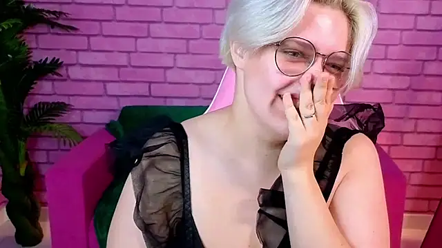 DominiqueSweetie online show from 16, 10, 2025