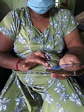 Snapshot of Tamilselviroja- chatting on 26, 7, 2026 Tamilselviroja- online show from 26, 7, 2026