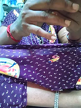 Snapshot of Tamilselviroja- chatting on 1, 8, 2026 Tamilselviroja- online show from 1, 8, 2026