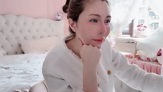 Snapshot of Titi-175 chatting on 19, 4, 2026 Titi-175 online show from 19, 4, 2026