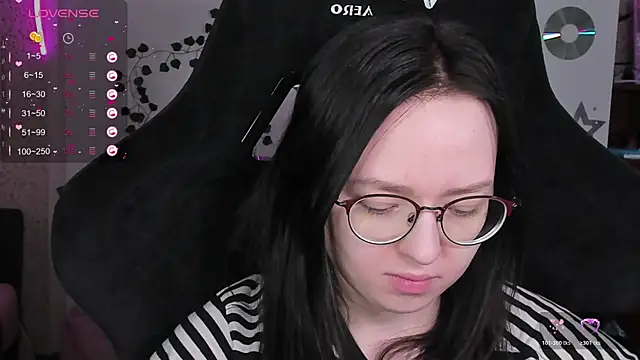 Snapshot of power_robynn chatting on 15, 2, 2026 power robynn online show from 15, 2, 2026