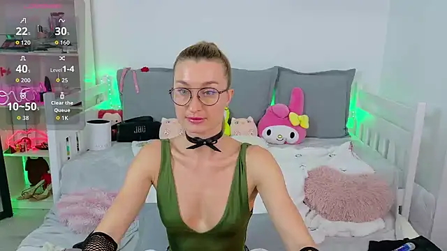 MysticRoxanne online show from 26, 11, 2025