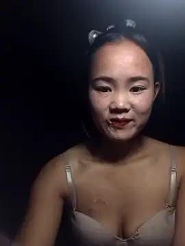 Snapshot of Alice_wo chatting on 18, 10, 2025 Alice wo online show from 18, 10, 2025