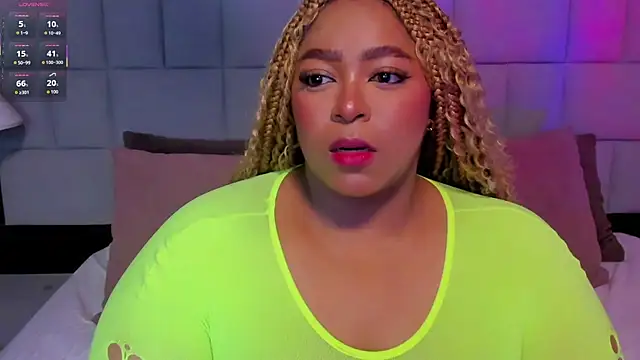 Snapshot of Fenty_melo chatting on 26, 10, 2025 Fenty melo online show from 26, 10, 2025