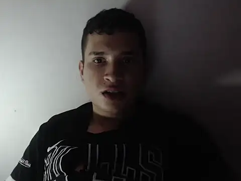 Snapshot of Alexhot2026 chatting on 15, 10, 2025 Alexhot2026 online show from 15, 10, 2025