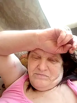 Apeesynka55211 online show from 13, 4, 2026