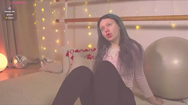 kitten murray  online show from 22, 2, 2026