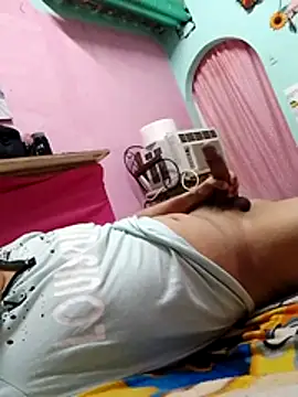 Snapshot of davidcaldera chatting on 25, 4, 2026 davidcaldera online show from 25, 4, 2026