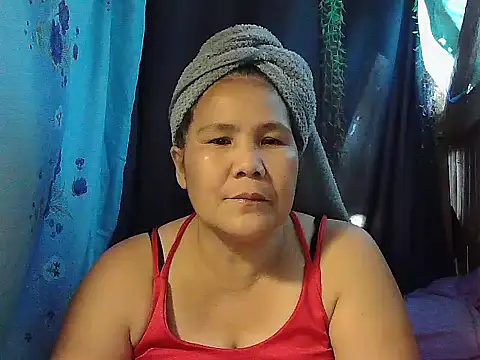 Snapshot of milagrose_rose chatting on 28, 3, 2026 milagrose rose online show from 28, 3, 2026