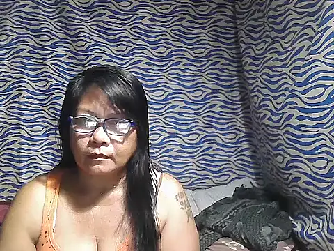 Snapshot of joy_cute chatting on 19, 10, 2025 joy cute online show from 19, 10, 2025
